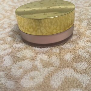 Estée Lauder Beautiful Body Powder perfume